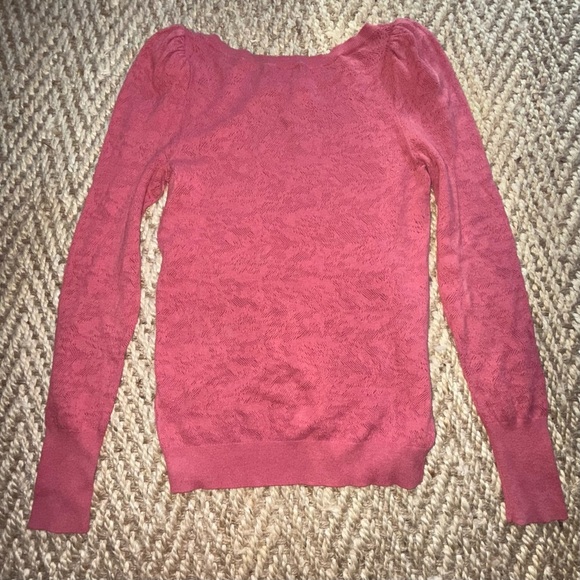 Hinge Coral Textured Knit Sweater - Picture 3 of 7